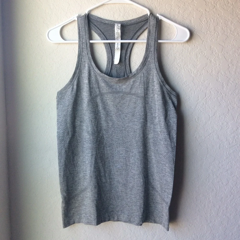 Lululemon Swiftly Tech Racerback Tank ~ Size 6 - Picture 2 of 8